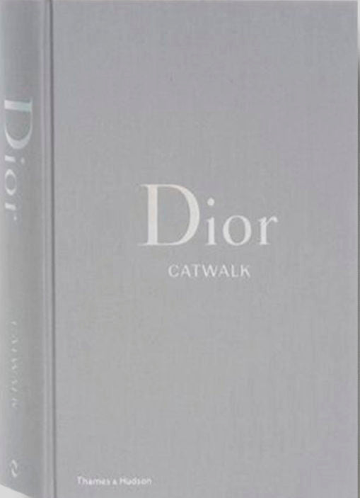 Livre « Dior catwalk »